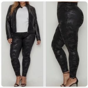 Spanx Faux Leather Camo Leggings 3X black high waisted